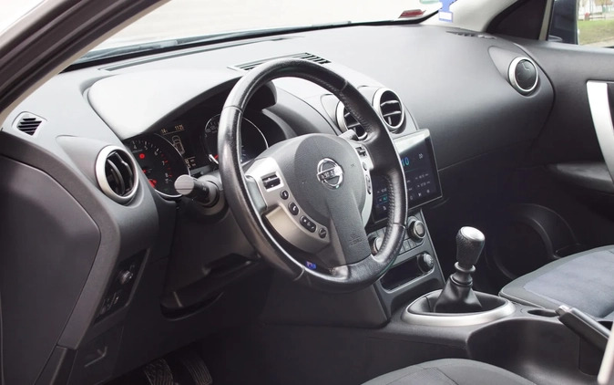 Nissan Qashqai cena 32900 przebieg: 215992, rok produkcji 2010 z Zabłudów małe 529